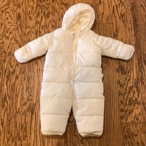 GAP Cream Puff Suit
